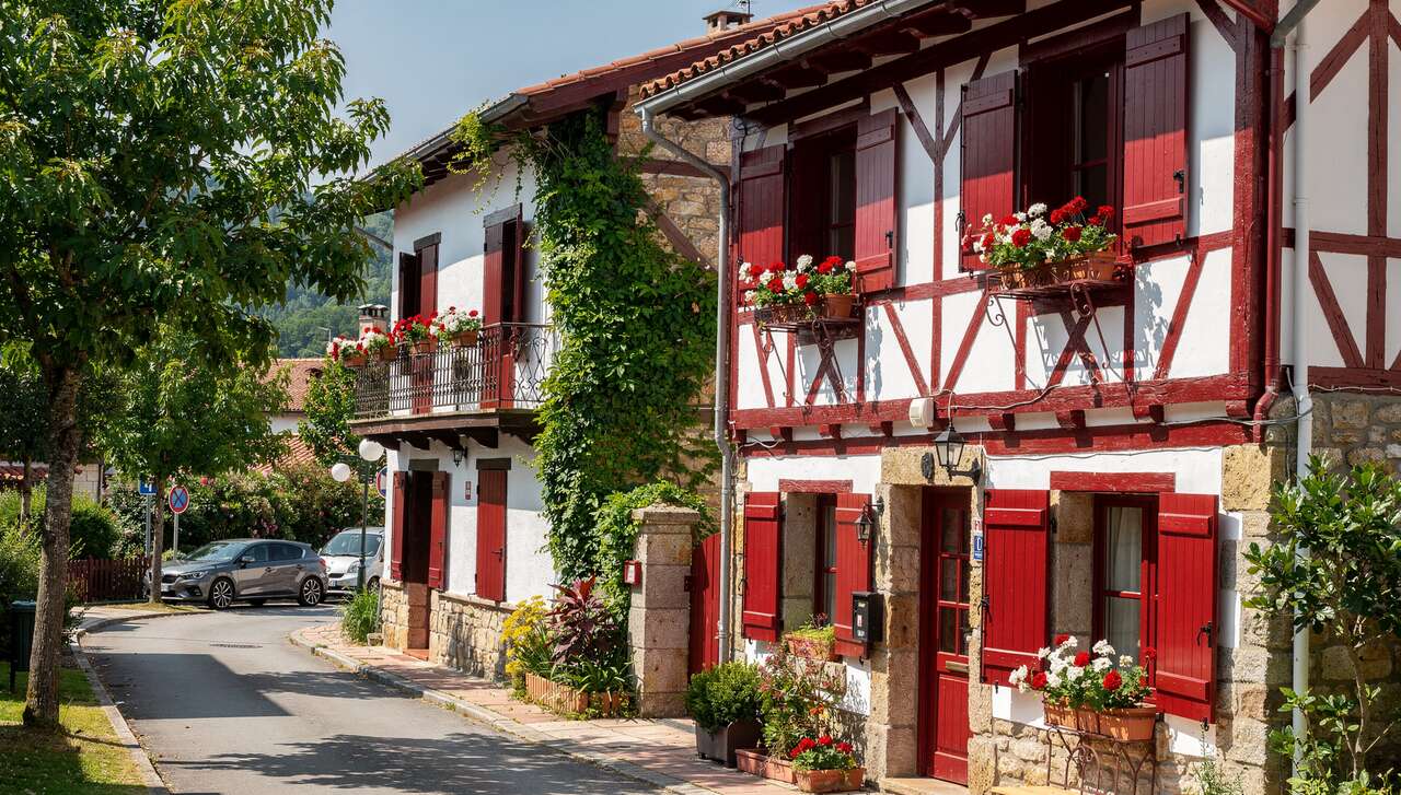 Nouvelle réglementation Airbnb au Pays Basque : ce qu'il faut savoir